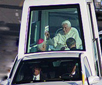 Recorre Benedicto XVI Santiago de Cuba