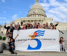 Exigen emigrados cubanos liberación de los Cinco