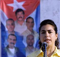 Esposa de antiterrorista cubano rendirá homenaje al Che en La Higuera, Bolivia